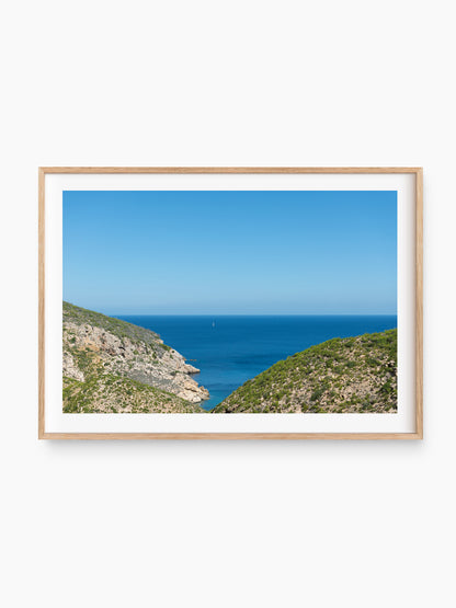 HORIZON AND HILLS . IBIZA HORIZONS